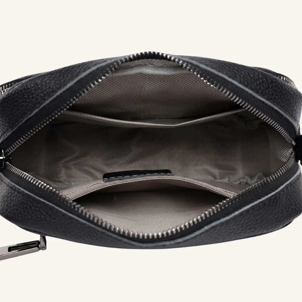 sac bandoulière cuir et pompon ouvert